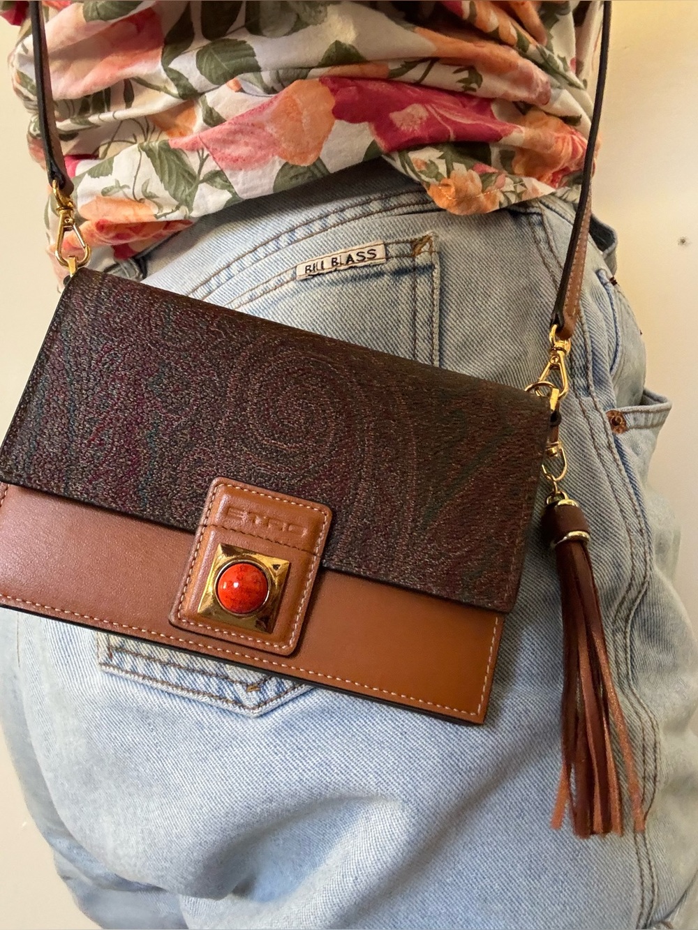 Etro Milano Paisley Crossbody Tan Leather Red Stone Gold Matching Earrings Boho - Picture 16 of 17